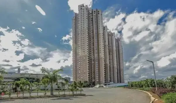Featured Image of Pashmina Waterfront
